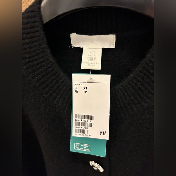 H&M Rhinestone-Button Cardigan - Picture 3 of 5